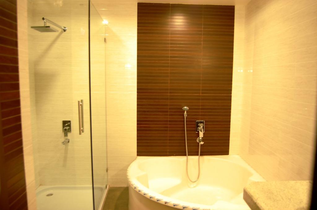 Hotel Bhagyalaxmi Ширді Екстер'єр фото