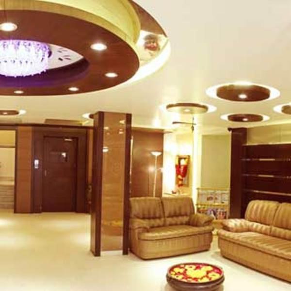 Hotel Bhagyalaxmi Ширді Екстер'єр фото