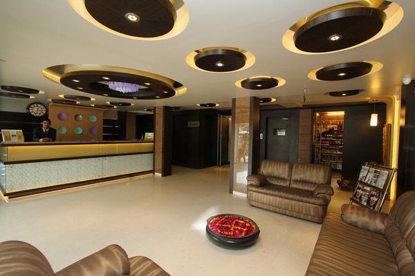 Hotel Bhagyalaxmi Ширді Екстер'єр фото